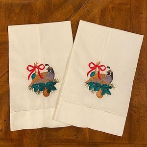 Pair of Festive Tea Towels with a Partridge in a Pear a tree Design